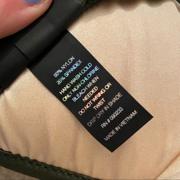 🦋4/$20 SALE - LA Hearts Dark green shine triangle bikini top - Picture 4 of 5